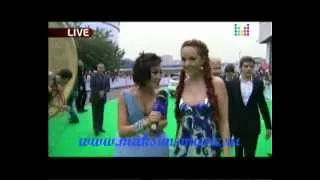 Премия муз-тв 2010 МакSим на ковровой дорожке !