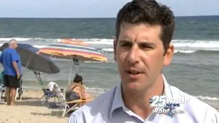 Lifeguards keep close eye on swimmers because of rip currents