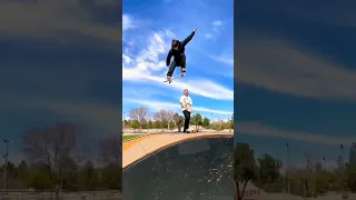 Skating video Reverse version #shorts