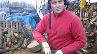 Safety Clothing and Equipment to be used whilst using a Chainsaw