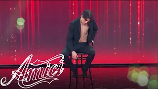 Amici 20 - Alessandro - When a man loves a woman