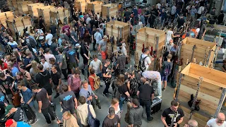 Live from Fleamarket 2019 - Doors are open!