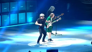 AC/DC- Thunderstruck  Live (Kansas City)