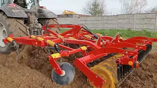 Uprawa na głęboko bezorkowo/Valtra T255 & VADERSTAD Cultus 350.