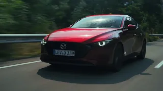 Mazda 3 Turbo 2021 - tracción AWD y gran torque que prometen mucho