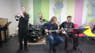 Забвение (музыка:Астор Пьяццолла) Семён Саломатников-труба(13 лет)