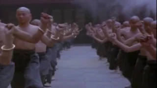 "Американский Шаолинь" (1991)_Тренировка старшаков.