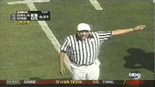 Oregon DT Jeremy Gibbs gets a stupid unsportsmanlike conduct penalty 9-16-06