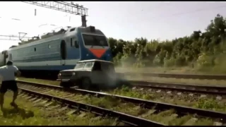 Real video of Train Hits Jeep