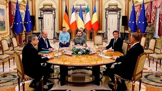 Ukraine war: Macron, Scholz and Draghi back EU candidate status for Ukraine