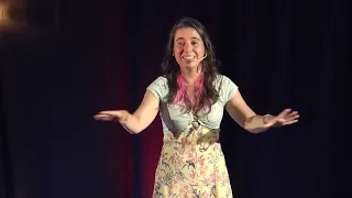 El poder de contar tu historia | LAURA LAZZARINO | TEDxEstaciónEwald