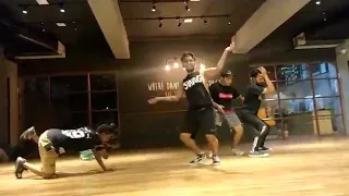 Flavour - Nwe Baby Remix | Afrontal | Choreography | Rock on group | Surat