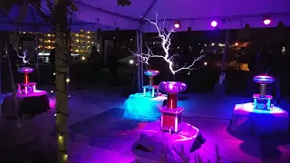 Lightning Tesla Coils play Queens Bohemian Rhapsody