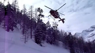 15 most EXTREME landings and the best helicopter pilot skills