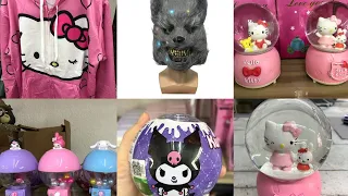 Nueva mercancía que le llega a Neko!! puro Hello Kitty y Sanrio! máscara para Halloween y Navidad!!😍