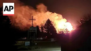 Huge grain elevator burns in Minnesota