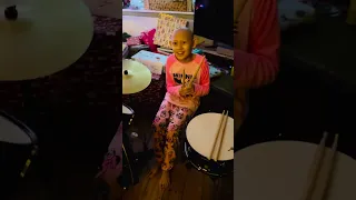 Maya said “It’s a big one! So let’s kick cancer’s a*se by drumming out loud, lots of banging noises!