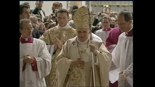 Messa del Natale 24 dicembre 2007. Benedetto XVI