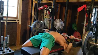 245 lbs (110 kg) pause bench for 5