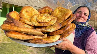 Country Tortillas Cooked in a Tandoor with Delicious Homemade Turkey