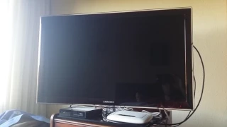 UE32D6100 With Blank/Black Screen.