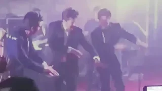 Shahrukh Khan, Ranveer & Anil Kapoor Dance On Ek Do Teen Song