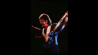 Paul McCartney - Venus And Mars / Rock Show / Jet (Live in Perth 1975)