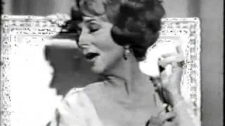 Agnes Moorehead - Madame Mauve