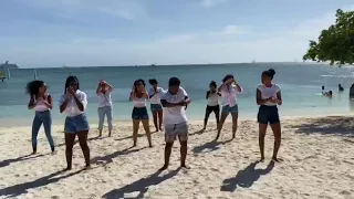 Master KG Jerusalema dance challenge with family and friends Aruba 🌴🌞❣