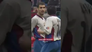 Rare footage of Xavi teaching Pep Guardiola 😳 #xavi #pepguardiola #barcelona #barca