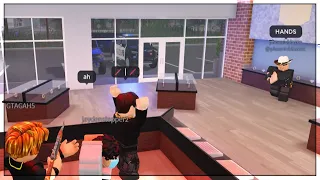 FIRST DAY ON THE JOB I GET ROBBED! Roblox ER:LC Roleplay