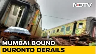 5 Coaches Of Duronto Express Derail Near Thane In Maharashtra