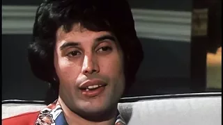 Freddie Mercury Interview 1977 - Molly Meldrum