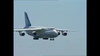 An-124 Ruslan at Le Bourget  1998