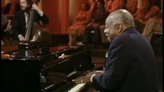 Oscar Peterson & Count Basie - Jumpin' At The Woodside