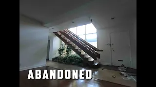 Untouched $6,000,000 Abandoned Mid Century House - Creepy room found