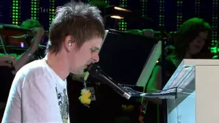 Muse - United States of Eurasia (Live BBC Children In Need Rocks 2009) (High Quality video) (HD)