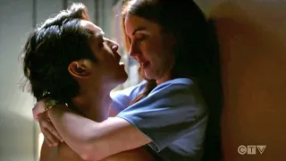 Grey's Anatomy | 19x03 | Jules and Benson Kwan kiss