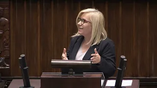 Henning-Kloska odleciała, swoją nieudolność tłumaczy, tym, że PiS nic nie robi...