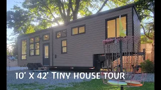 10' x 42' Tiny house tour