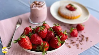 ПРОСТЫЕ Рецепты с  КЛУБНИКОЙ! 🍓 ТРИ ДЕСЕРТА ИЗ КЛУБНИКИ!