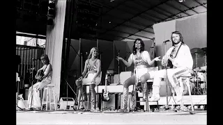 ABBA - I Am An A [Live 1977]