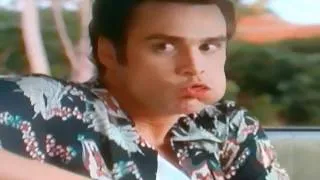 Ace Ventura crew a gum lot and look at his face at the end, It was brilliant!