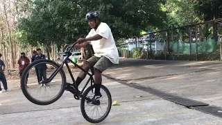 Fixed Gear Freestyle - gathering Tricks @Spicy.T.M.K