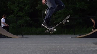 WTF skateboarding tricks part 4 (48fps)