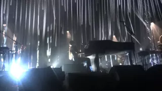 Birdy - Silhouette ((Incl. Running Up That Hill) Live In Oberhausen At Turbinenhalle 09.10.2016)