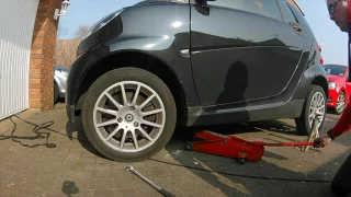 How To Remove A Smart Car Wheel