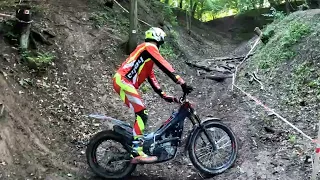 Zawody trial. Patryk Piskorek Montesa cota 301