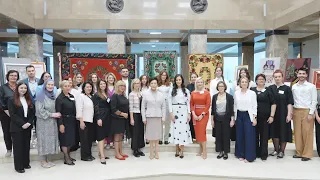 Peng Liyuan, Serbian first lady Tamara Vucic visit National Museum of Serbia