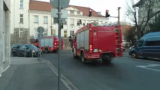 kèklámpások vonulnak.(válogatás🚒105)